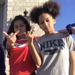 Meet your Posher, Faith